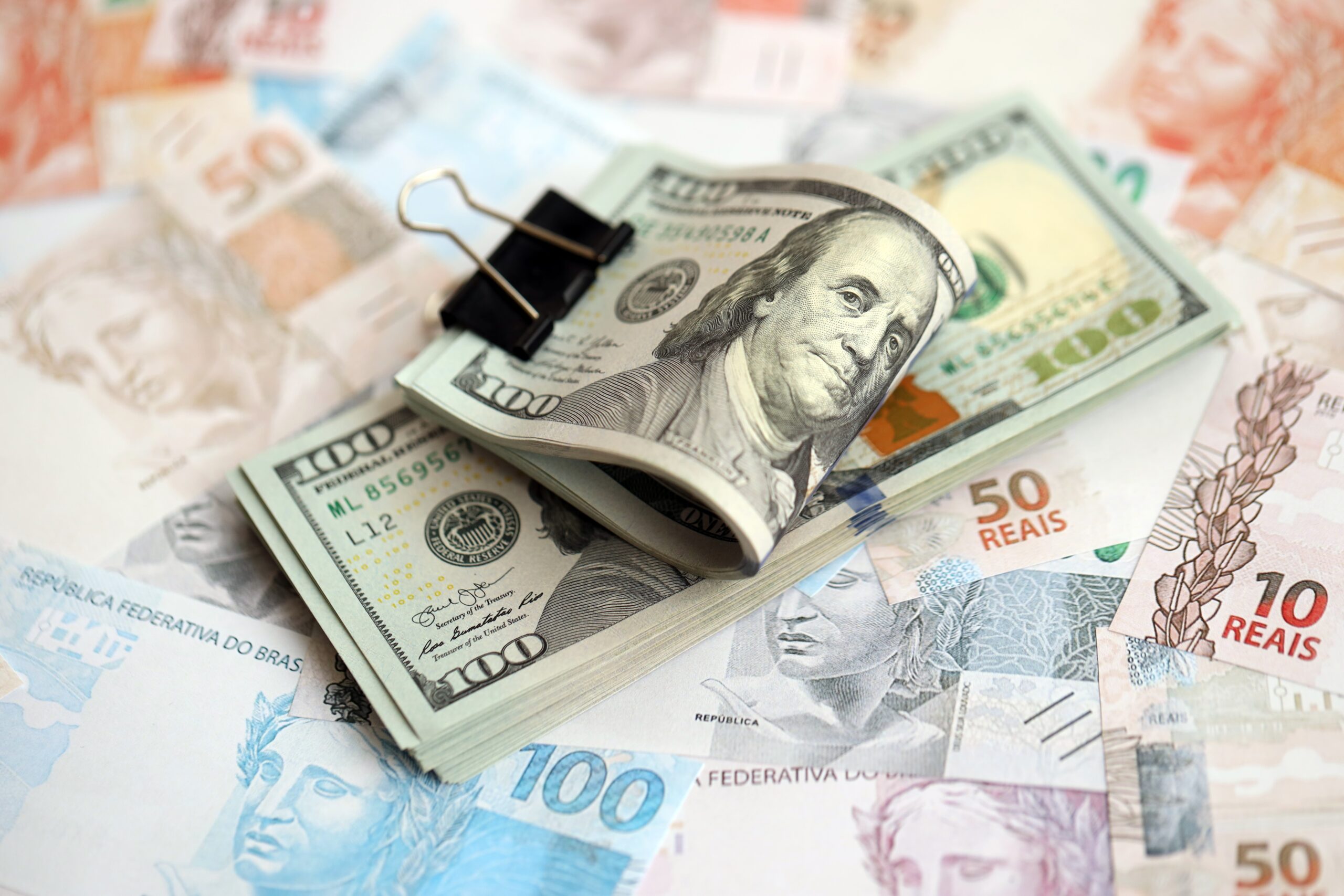 Why Are Surgical and Dental Service Prices 50–70% Lower in Brazil?