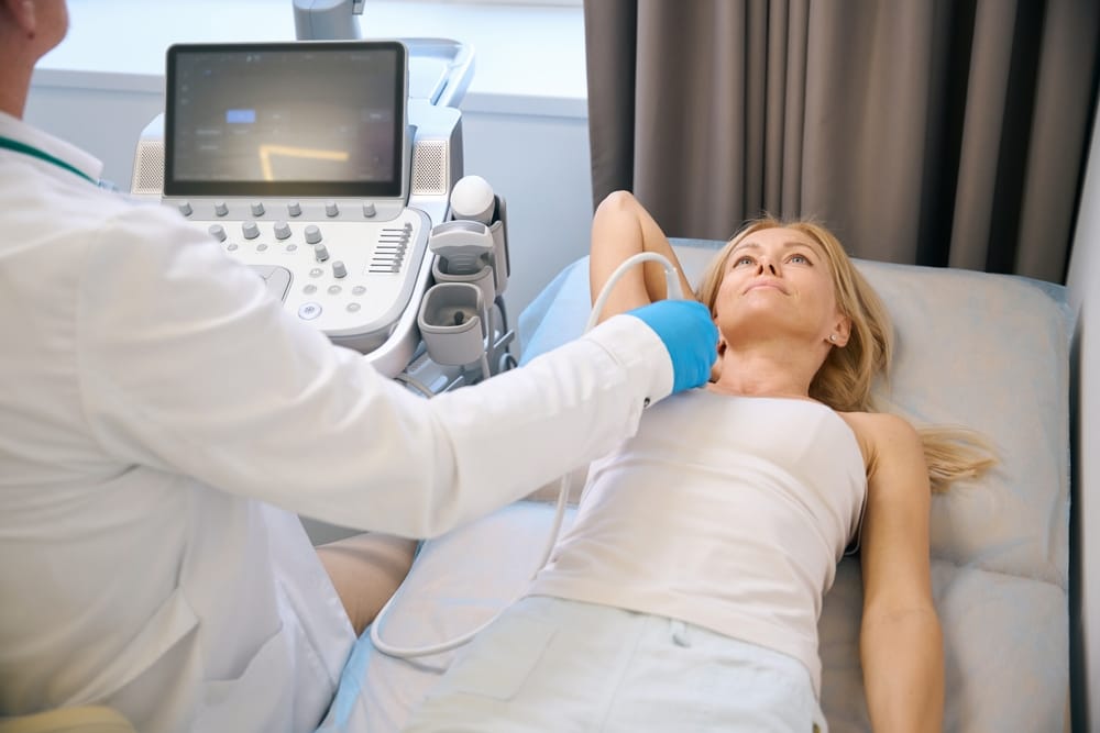 Lady,Getting,Her,Breast,Examined,By,Doctor,In,Hospital